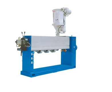 China Plastic extruders for extruding PVC, PE or XLPE insulating layer onto wires and cables supplier